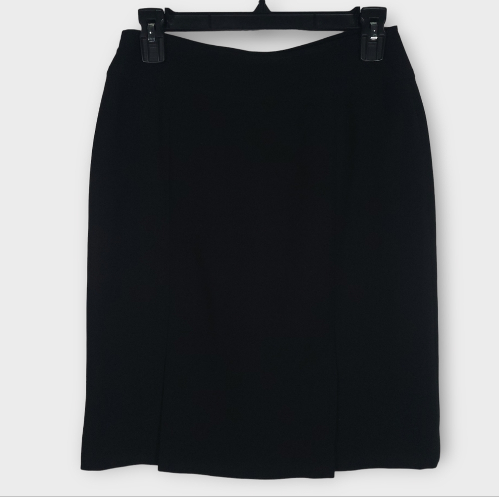 Tahari Arthur S. Levine Size 2P Black Pencil Skirt